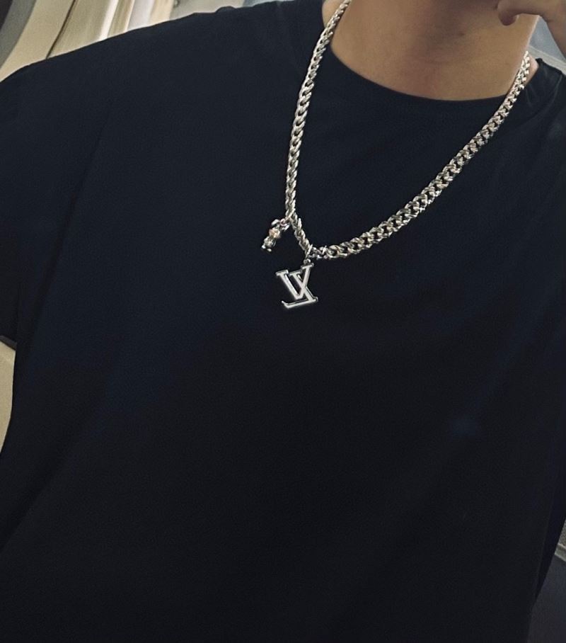 Louis Vuitton Necklaces